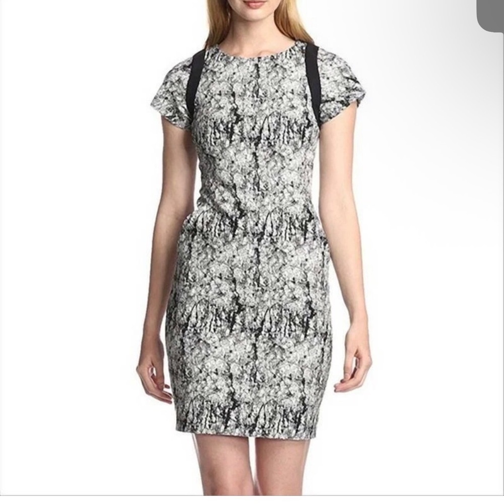 $398 Retail Rachel Roy Textured Black and Gray Mini Dress (DJ1)